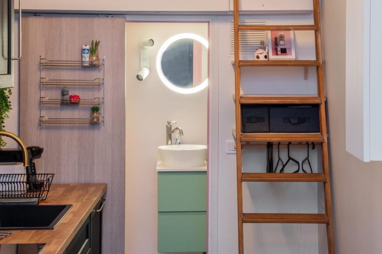 Apartmán Charming Industrial-Style Studio Just Nearby Montmartre In Paris - Welkeys Exteriér fotografie