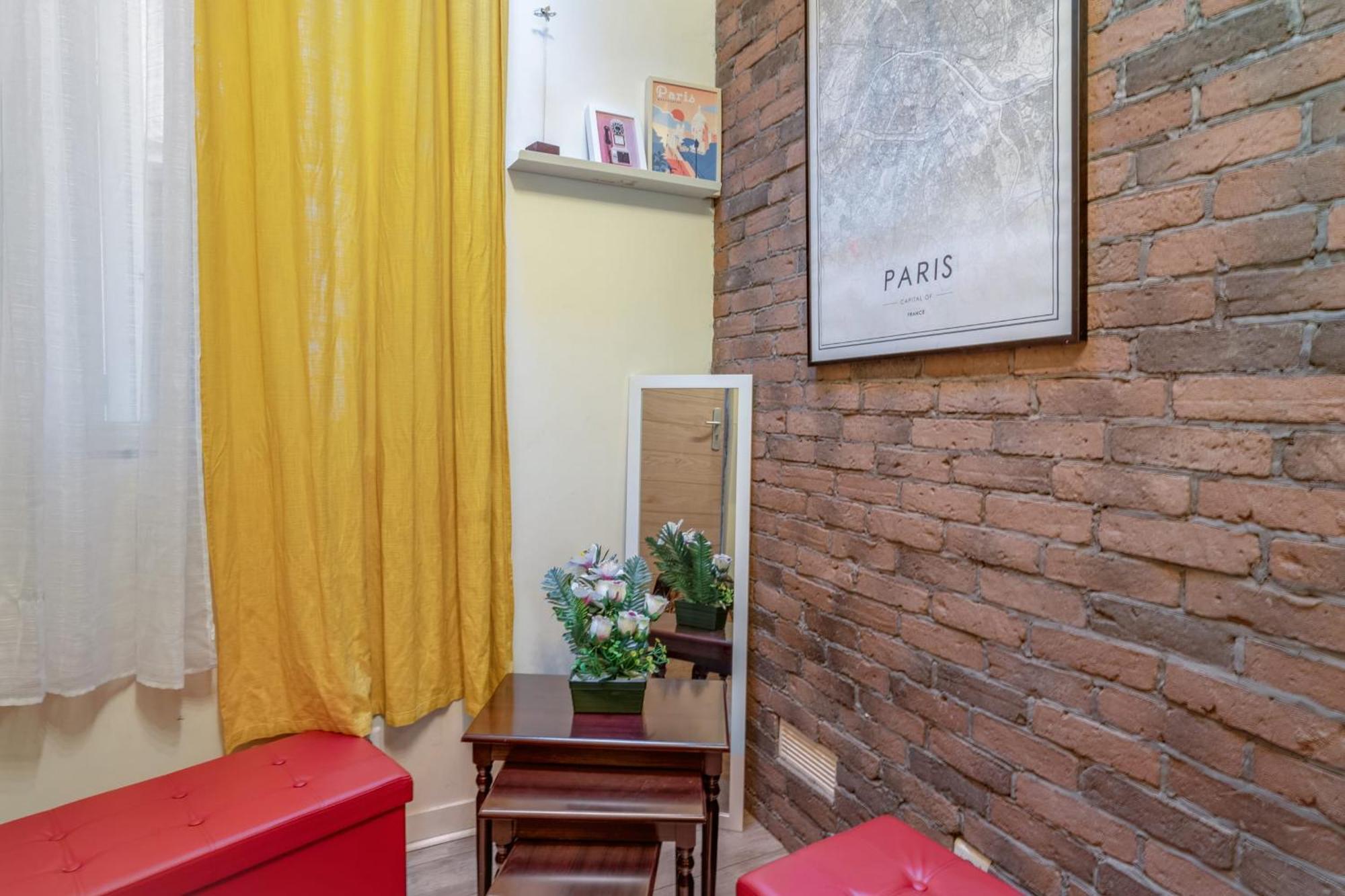 Apartmán Charming Industrial-Style Studio Just Nearby Montmartre In Paris - Welkeys Exteriér fotografie
